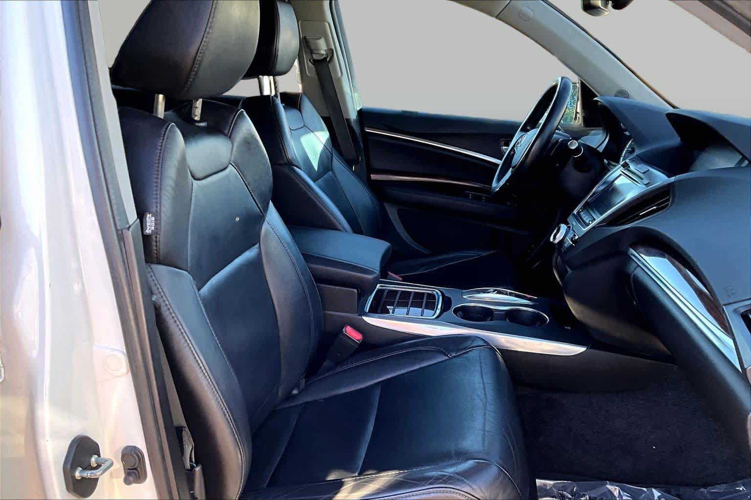 Used 2016 Acura MDX w/ Technology Package AWD/4WD image 8
