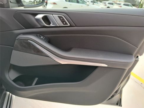 Certified 2024 BMW X5 sDrive40i image 22