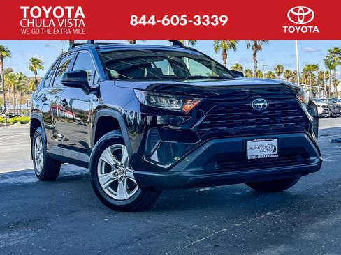 Certified 2020 Toyota RAV4 LE w/ Carpet Mat Package AWD/4WD image 1