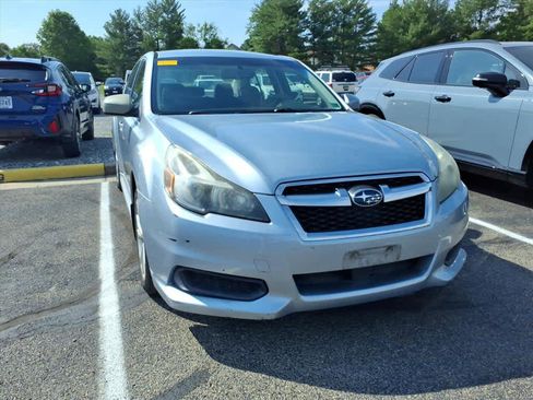 Used 2014 Subaru Legacy 2.5i Premium AWD/4WD image 9
