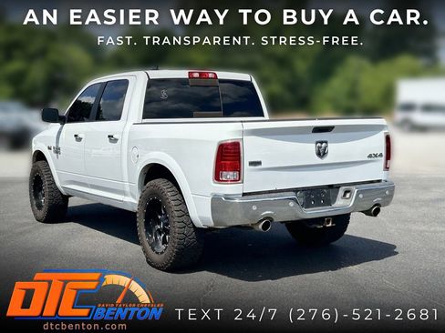 Used 2017 RAM 1500 Laramie w/ Convenience Group AWD/4WD image 6