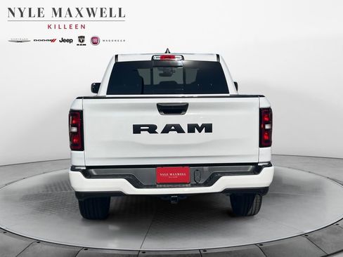 New 2026 RAM 1500 Express image 15