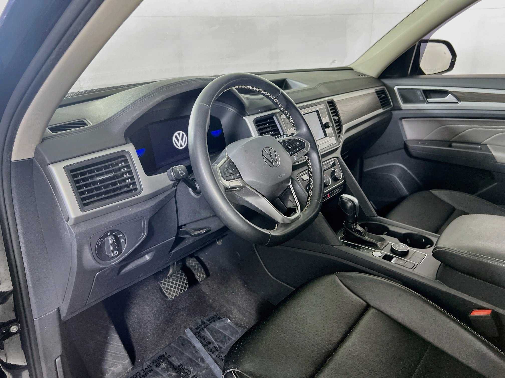 Used 2022 Volkswagen Atlas SE AWD/4WD image 9