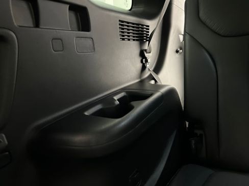 Used 2025 Hyundai Palisade SEL image 32