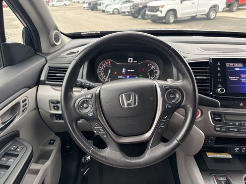 Used 2023 Honda Ridgeline RTL-E image 16