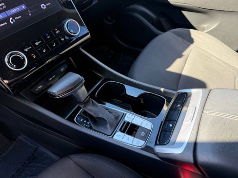 Certified 2022 Hyundai Tucson SEL image 13