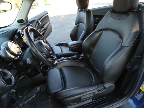 Used 2015 MINI Cooper S image 43