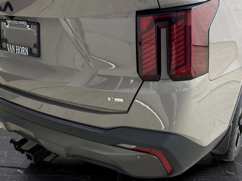 Used 2025 Kia Sorento SX image 34