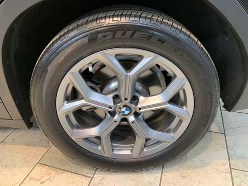 Used 2025 BMW X4 xDrive30i w/ Premium Package AWD/4WD image 13