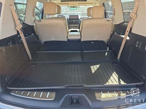 Used 2024 Nissan Armada Platinum w/ Captain's Chairs Package image 30