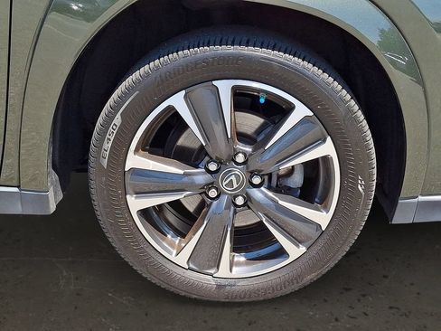 Used 2024 Lexus UX 250h AWD w/ Premium Package image 10