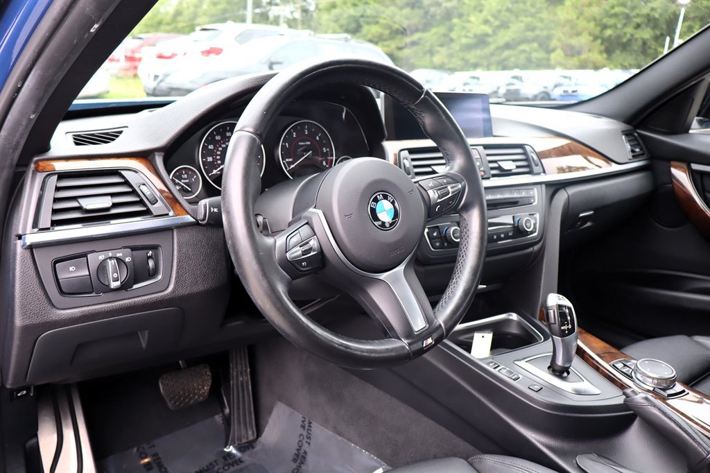 Used 2015 BMW 328d xDrive Sedan AWD/4WD image 16