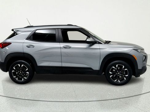 Used 2023 Chevrolet TrailBlazer LT w/ Convenience Package AWD/4WD image 6