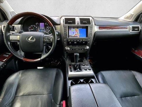 Used 2016 Lexus GX 460 Luxury AWD/4WD image 16