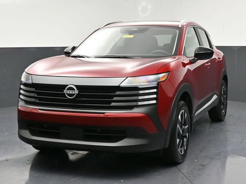 New 2026 Nissan Kicks SV w/ SV Premium Package image 3