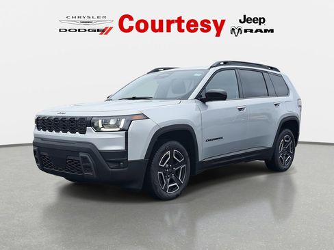 New 2026 Jeep Cherokee Laredo image 7