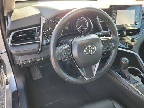 Used 2023 Toyota Camry SE w/ Convenience Package FWD image 26