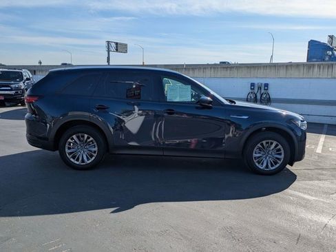 Used 2025 MAZDA CX-90 3.3 Turbo w/ Preferred Package image 4