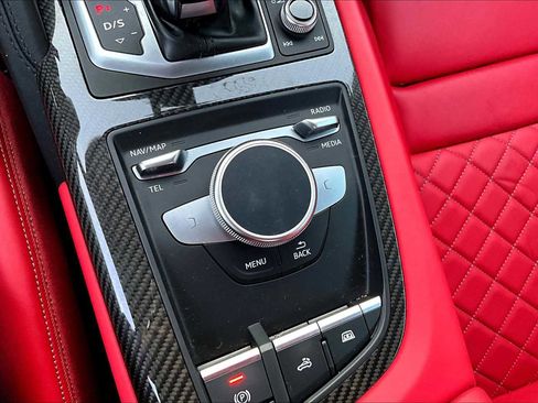 Certified 2023 Audi R8 V10 performance image 26