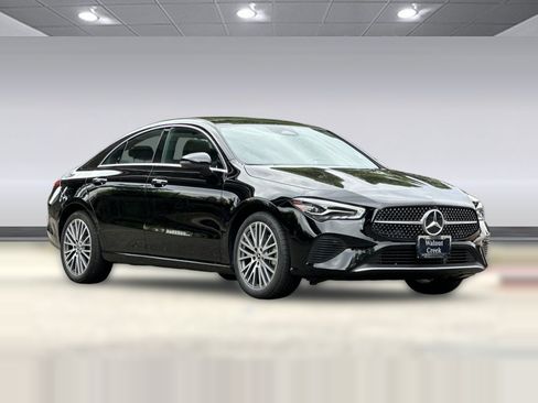 Certified 2025 Mercedes-Benz CLA 250 4MATIC image 6
