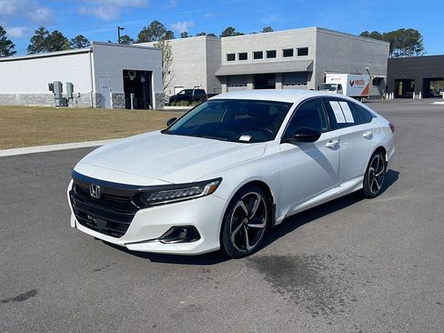 Used 2022 Honda Accord Sport Special Edition image 3