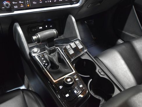 Used 2024 Kia Sportage EX image 27