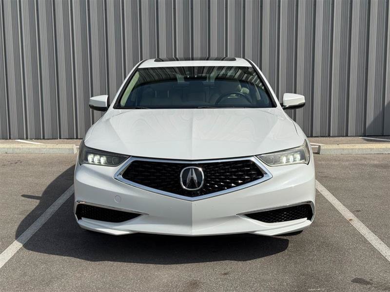 Used 2019 Acura TLX V6 SH-AWD image 2