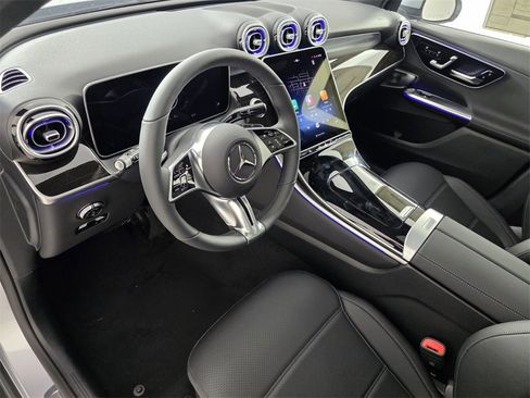 New 2026 Mercedes-Benz GLC 300 image 7