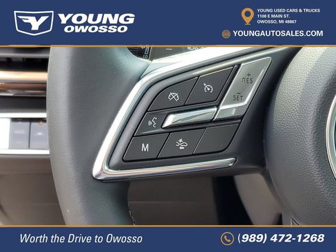 Used 2025 Buick Envision Avenir AWD/4WD image 13