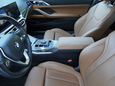 Used 2024 BMW 430i Convertible w/ Convenience Package RWD image 12