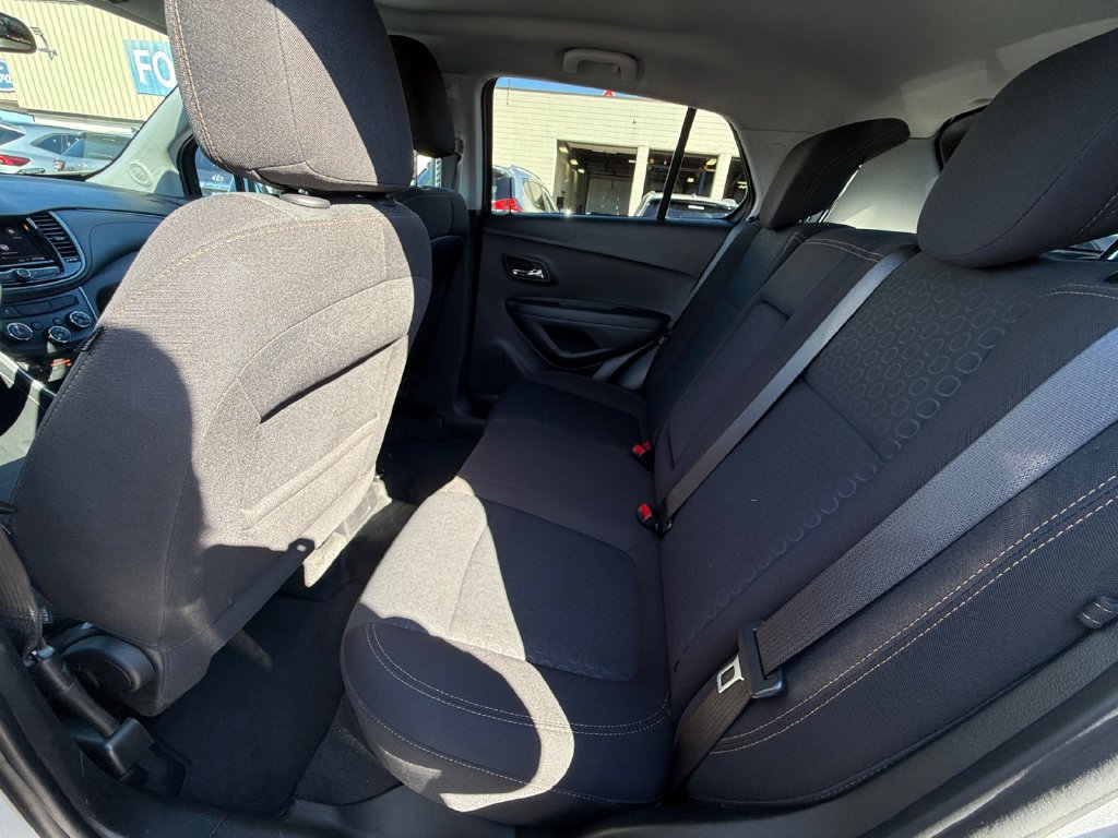 Used 2020 Chevrolet Trax LS w/ Tint and Cruise Package FWD image 20