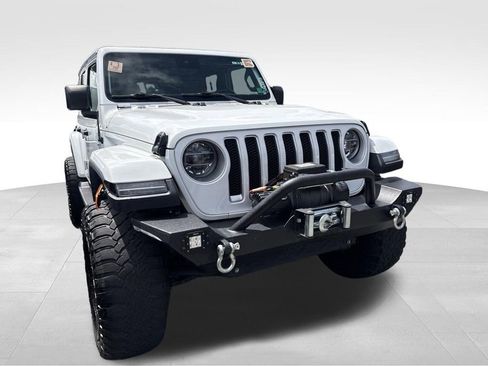 Used 2020 Jeep Wrangler Unlimited Sahara AWD/4WD image 5