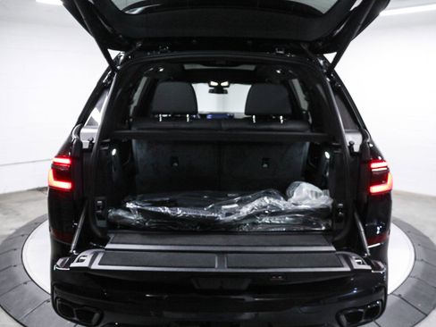 New 2026 BMW X7 M60i AWD/4WD image 27