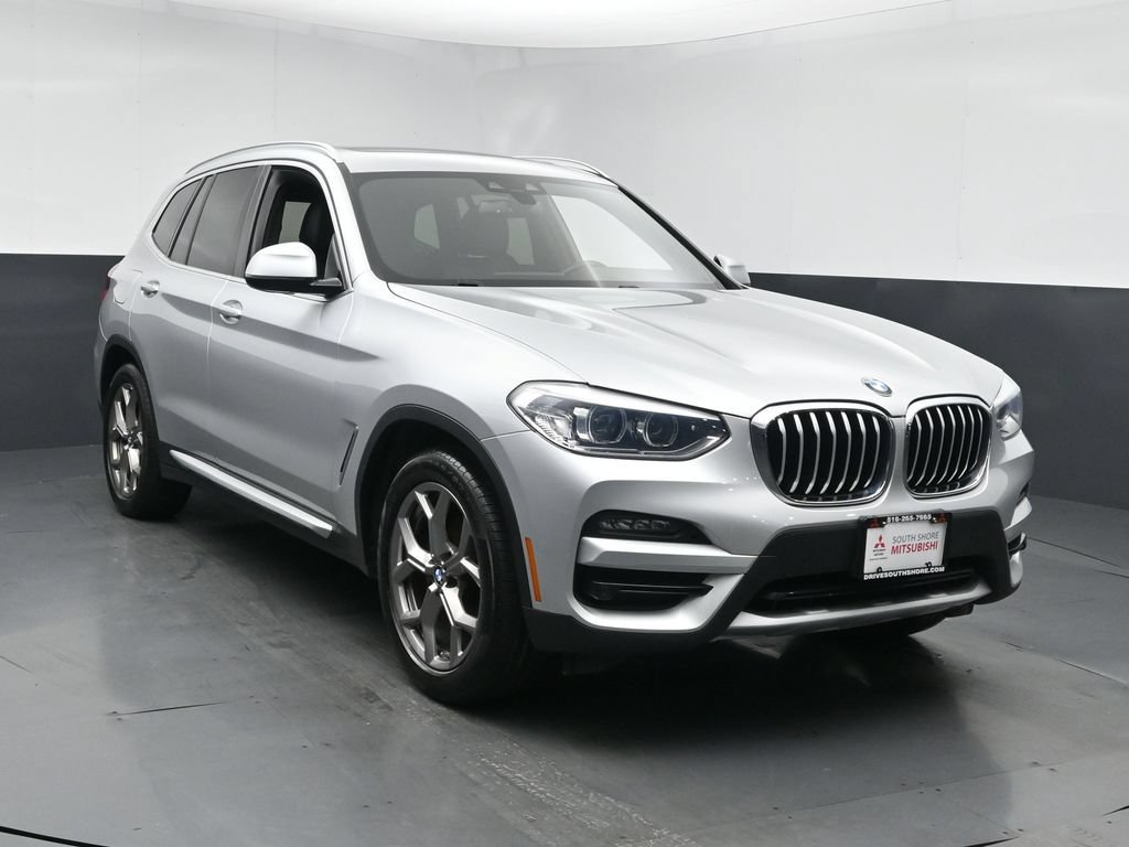 Used 2021 BMW X3 xDrive30i w/ Premium Package Essential AWD/4WD image 2