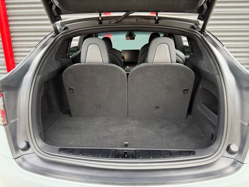 Used 2023 Tesla Model X Plaid image 27