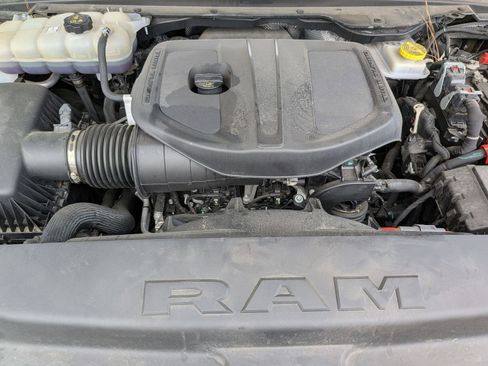 Used 2025 RAM 1500 Laramie image 39