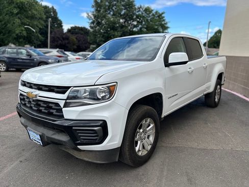 Used 2022 Chevrolet Colorado LT RWD image 9