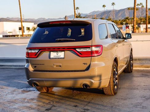 Used 2022 Dodge Durango R/T w/ Blacktop Package image 9