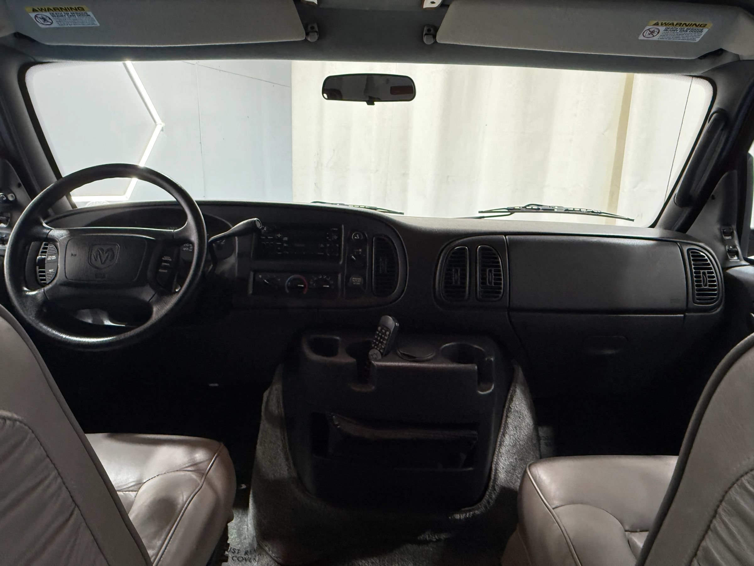 Used 2001 Dodge B1500 RWD image 27