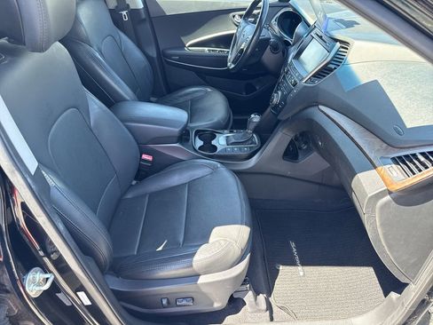 Used 2018 Hyundai Santa Fe Sport w/ 2.0T Ultimate Tech Package 05 FWD image 13