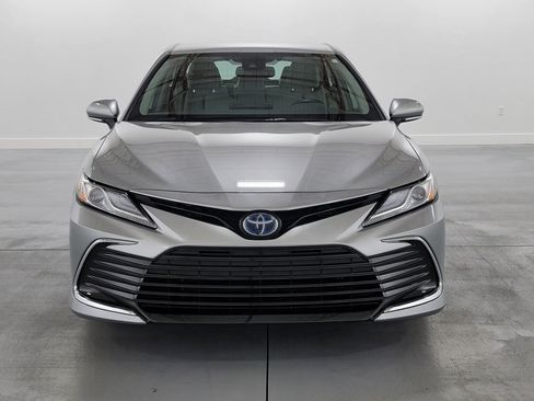 Certified 2024 Toyota Camry XLE w/ Cold Weather Package FWD image 3