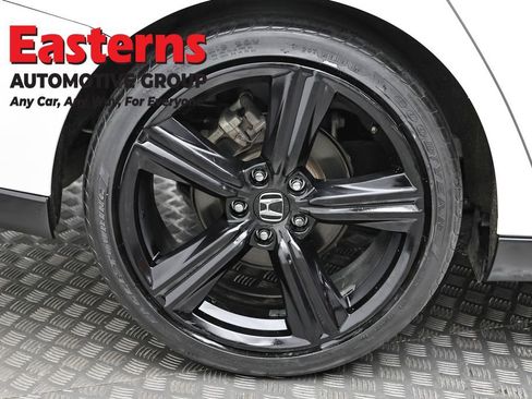 Used 2023 Tesla Model 3 Standard Range image 61