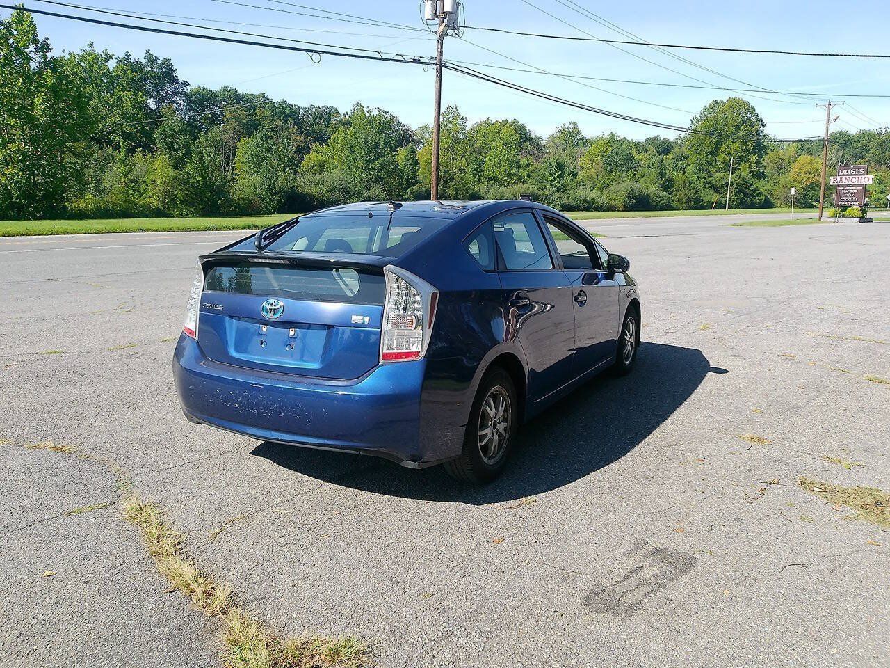 Used 2010 Toyota Prius Three FWD image 6
