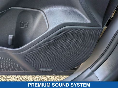 Certified 2025 Subaru Forester Limited image 14