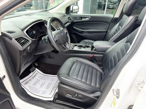Used 2019 Ford Edge SEL w/ Equipment Group 201A FWD image 13