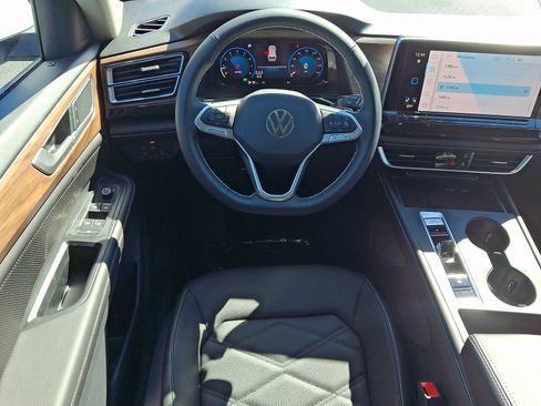 New 2026 Volkswagen Atlas SE AWD/4WD image 8