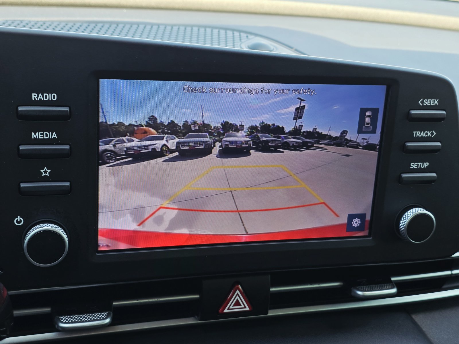 Used 2022 Hyundai Elantra SEL FWD image 20