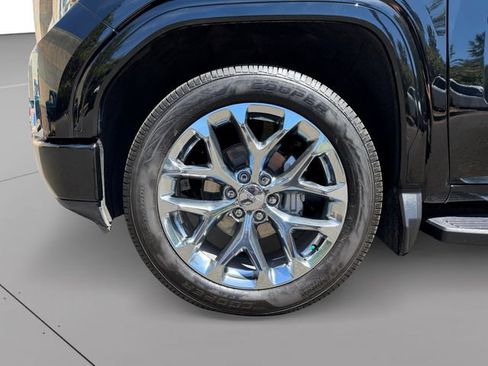 Used 2020 GMC Sierra 1500 Denali w/ Technology Package AWD/4WD image 9