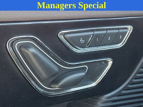 Used 2021 Lincoln Corsair FWD w/ Premium Package image 24