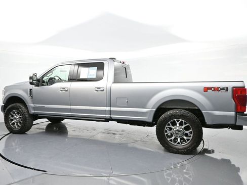 Used 2020 Ford F350 Lariat w/ Lariat Ultimate Package image 5